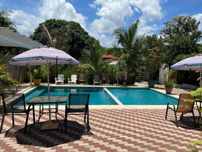 Cabinas El Colibri Playa Carillo Costa Rica