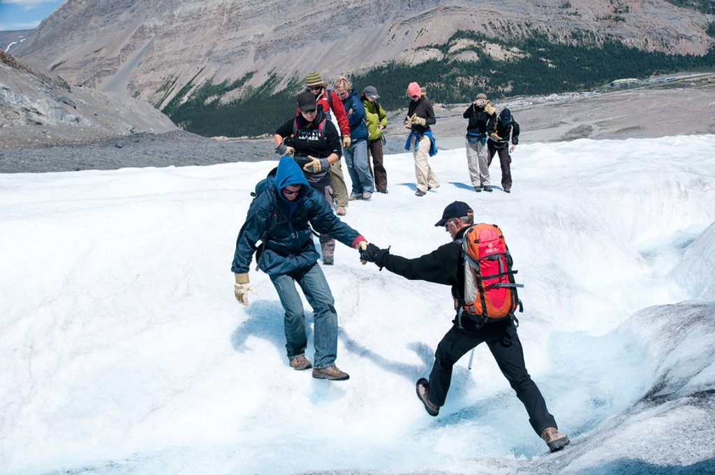 main_athabasca_glacier__5_.jpg