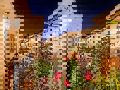 Su Majestad - Arequipa - Peru - vooraanzicht