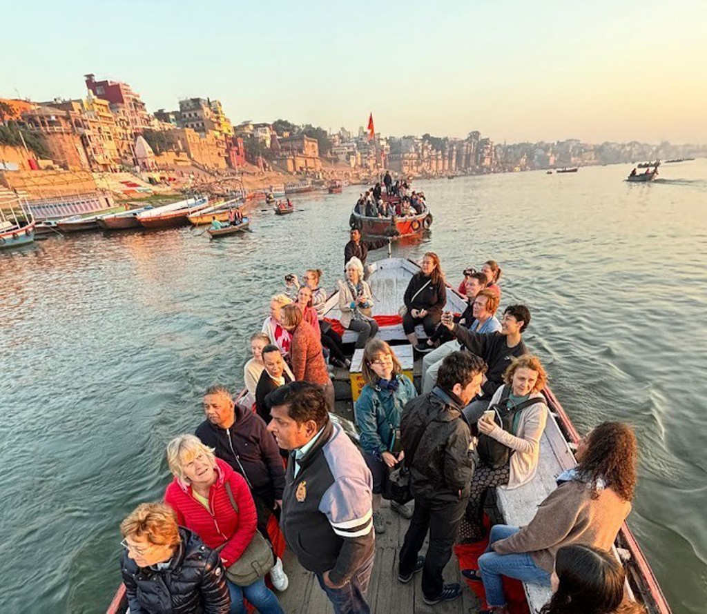 Boot Ganges groep.jpg