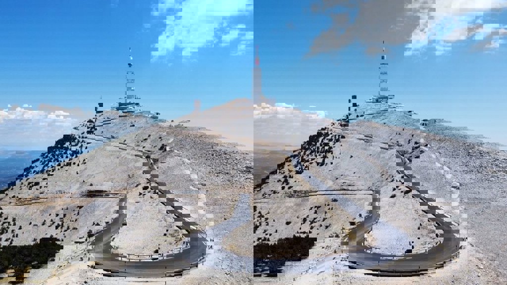 main_shutterstock_Mont_Ventoux.jpg