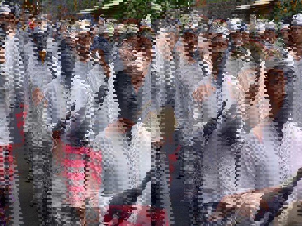 main_23-Processie-Ubud.jfif