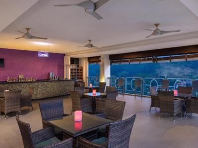 Radisson Hotel Kandy - Lounge