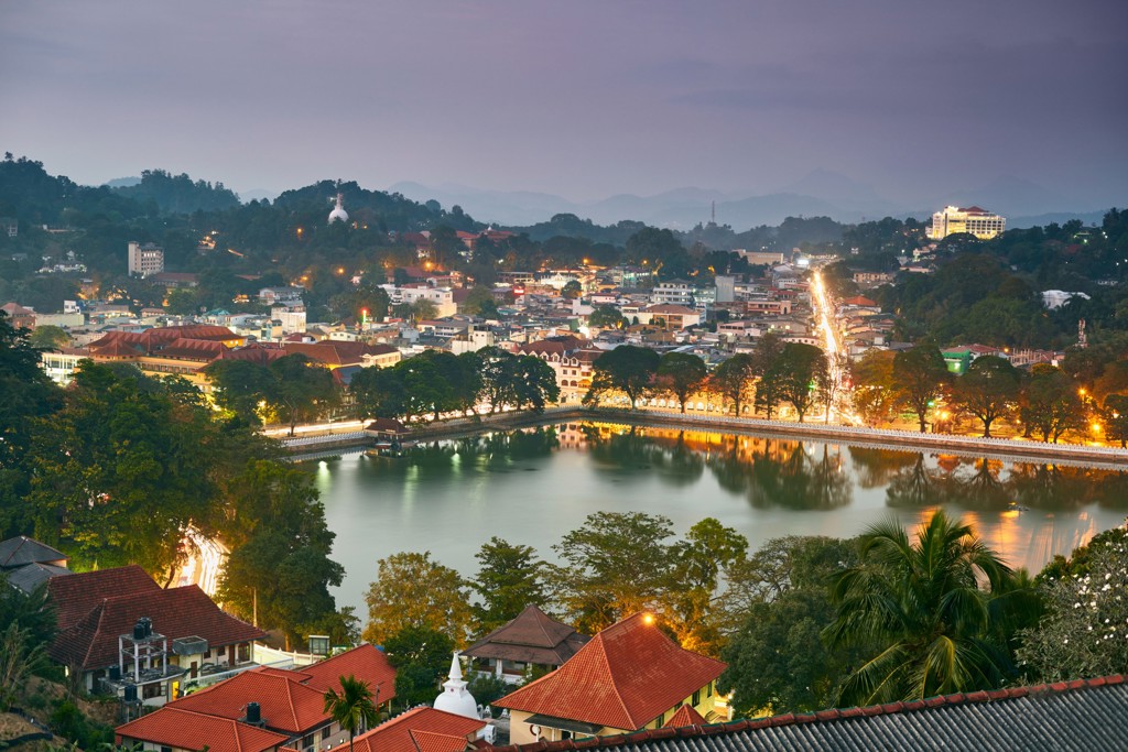 Kandy night