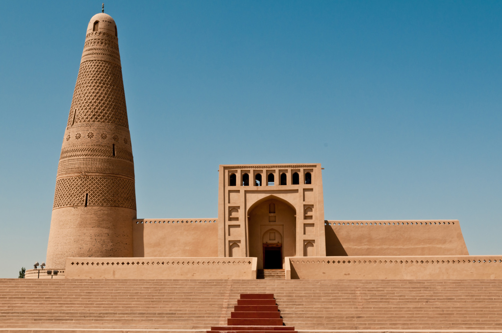 Minaret en moskee in Kashgar langs de Zijderoute tijdens een groepsrondreis.