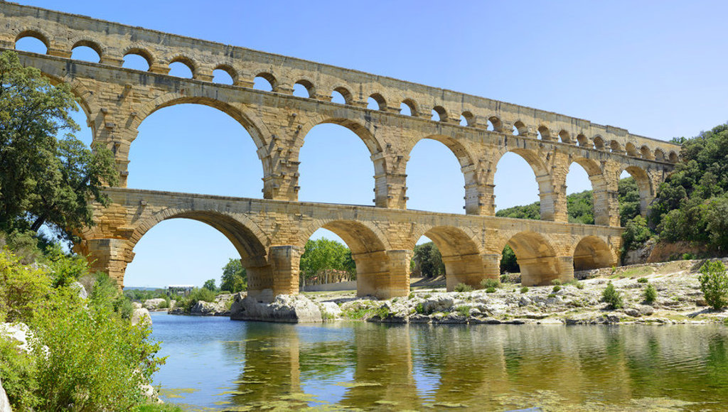 main_shutterstock_Pont_du_Gard_Provence_Frankrijk.jpg