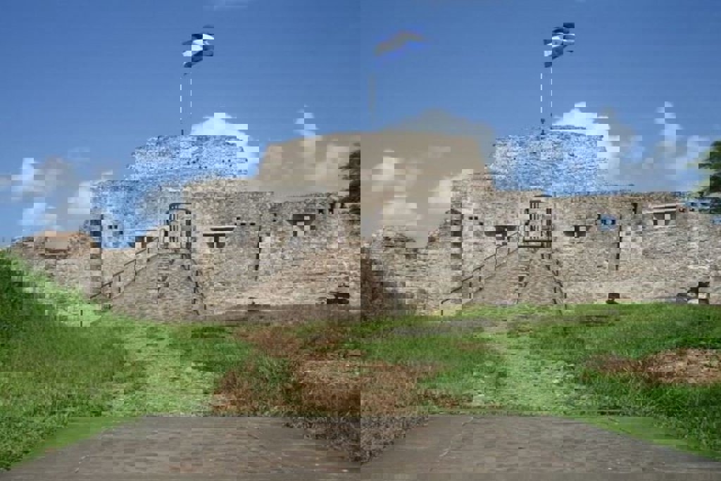 main_El_Castillo.jfif