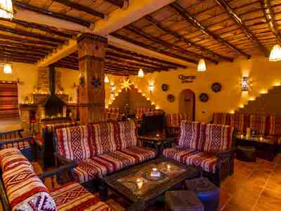 Hotel chergui woonkamer