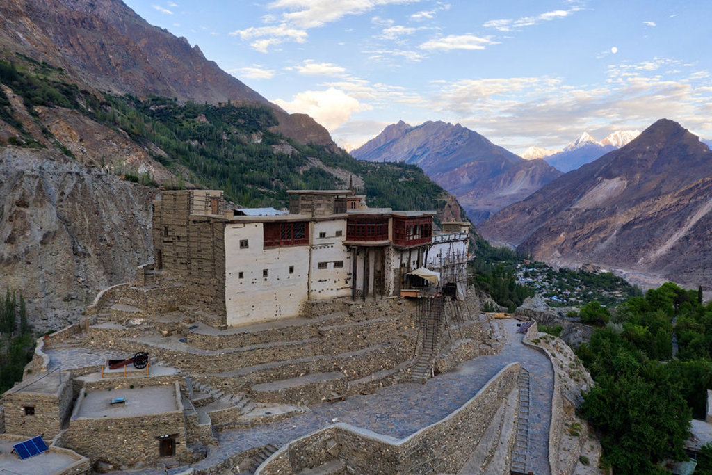 main_shutterstock_1602988138_Baltit_Fort_in_Karimabad.jpg
